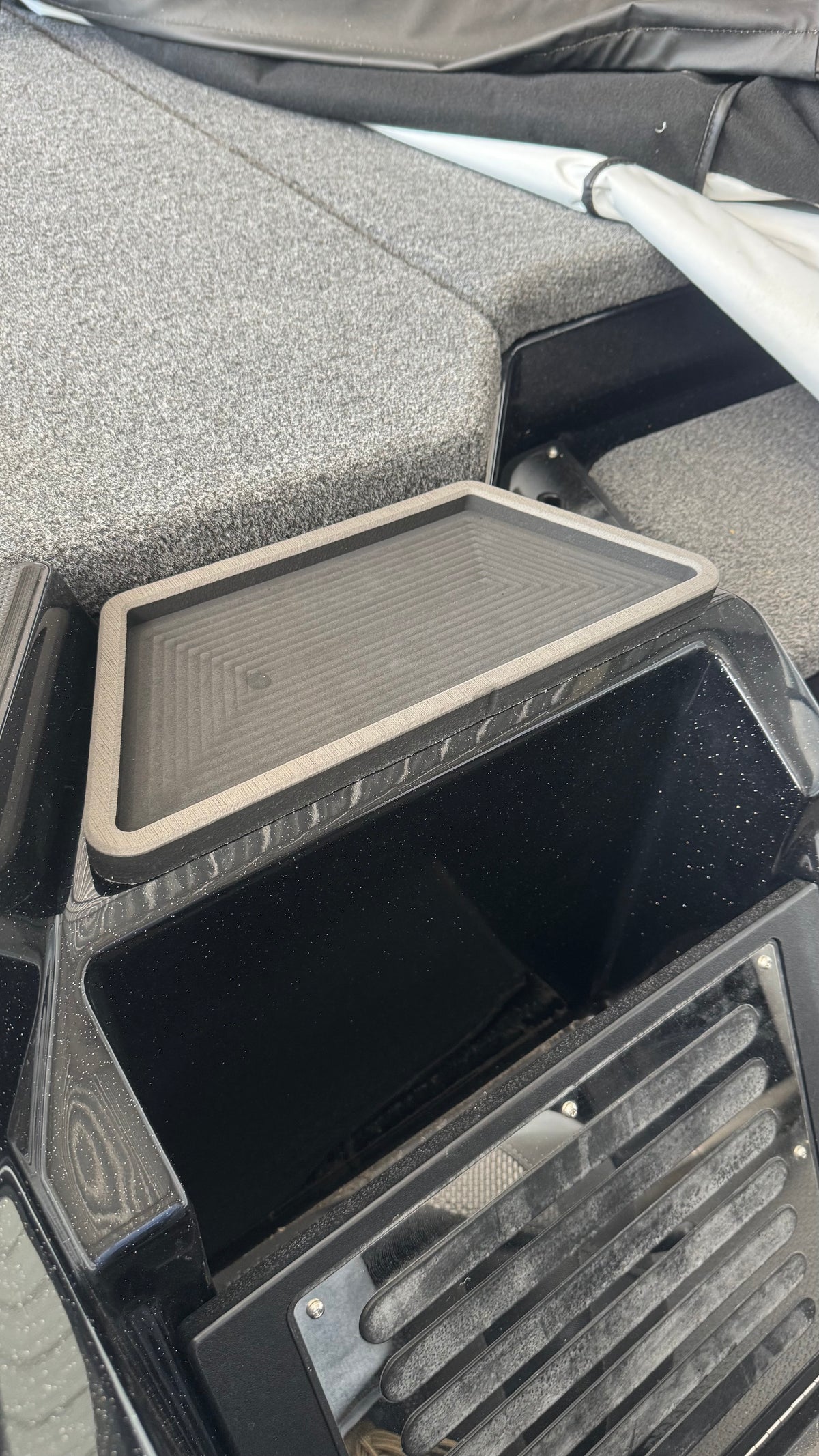 Ranger R class peel & stick XtremeMarine Foam bait tray