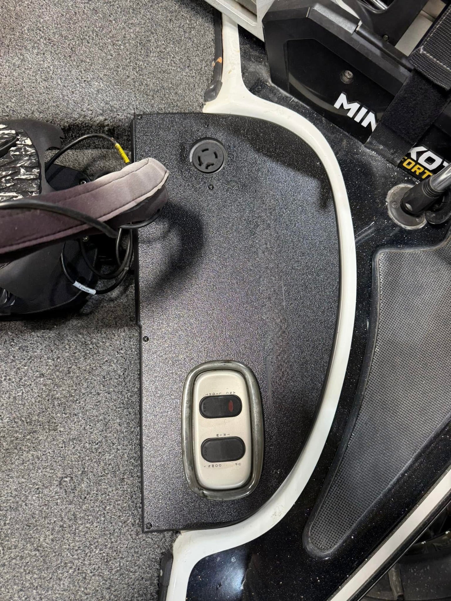 Z7 / Z8 / Z9 Bow Panel Replacement