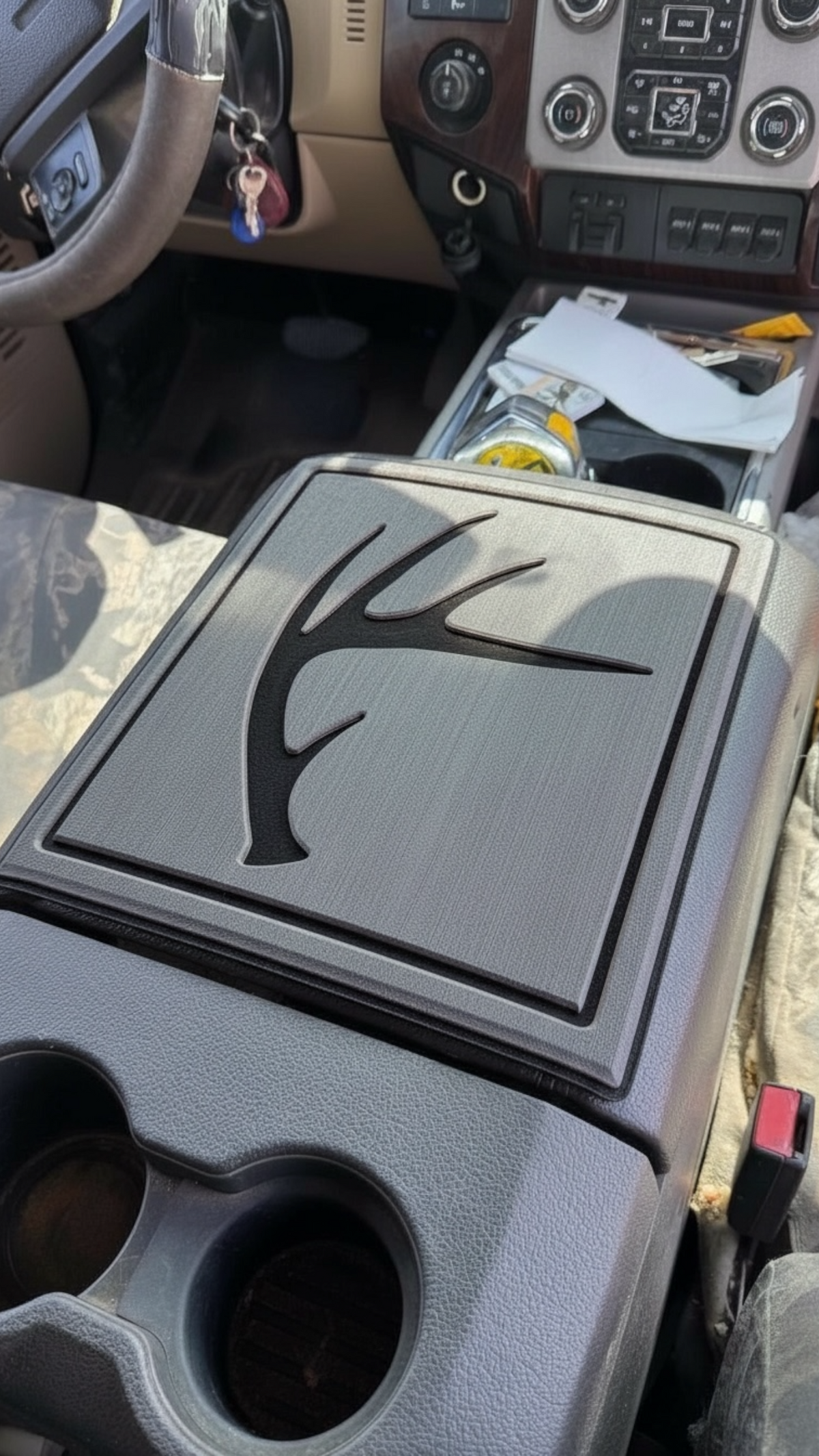 2011-2016 Ford F250 RUGGED FOAM FULL CONSOLE TOPPER (Black/White Antler)