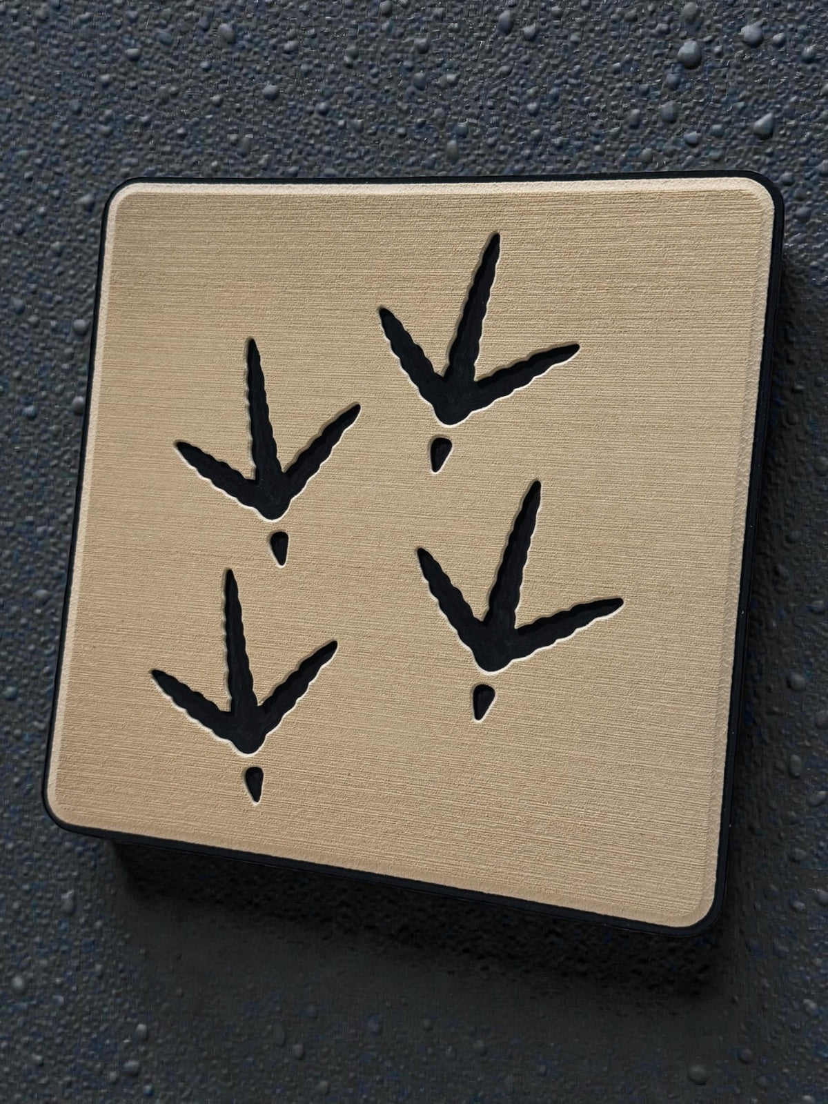 Turkey Tracks Console Topper