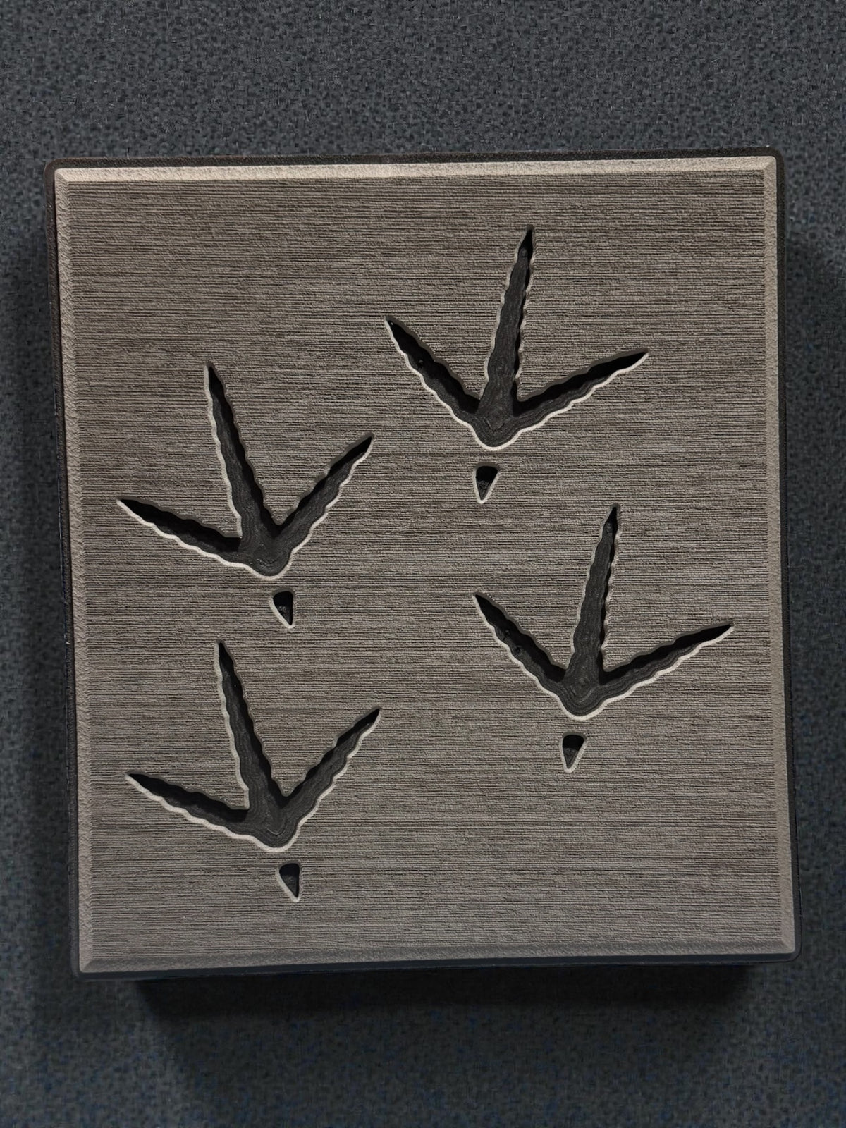 Turkey Tracks Console Topper
